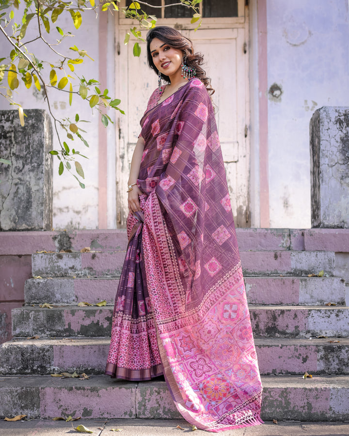 Elegant Multicolor Linen Saree with Traditional Patterns | Lightweight Festive Wear