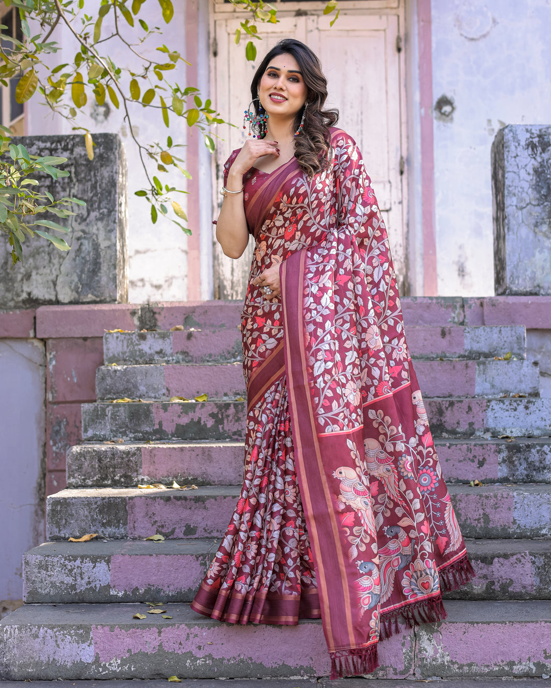 Elegant Multicolor Linen Saree with Traditional Patterns | Lightweight Festive Wear