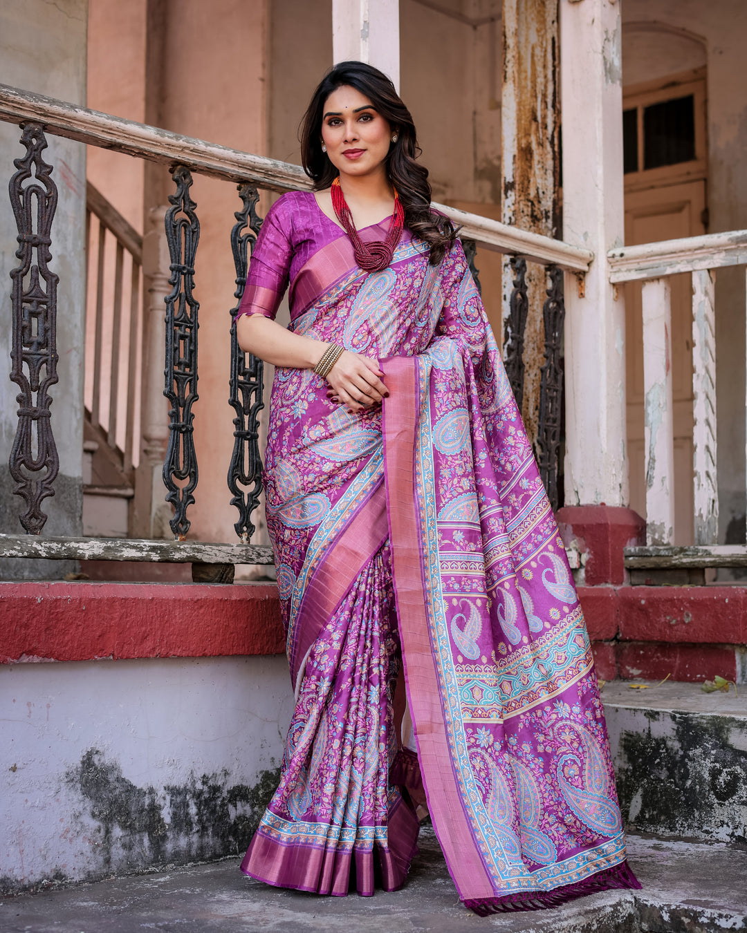 Elegant Multicolor Linen Saree with Traditional Patterns | Lightweight Festive Wear