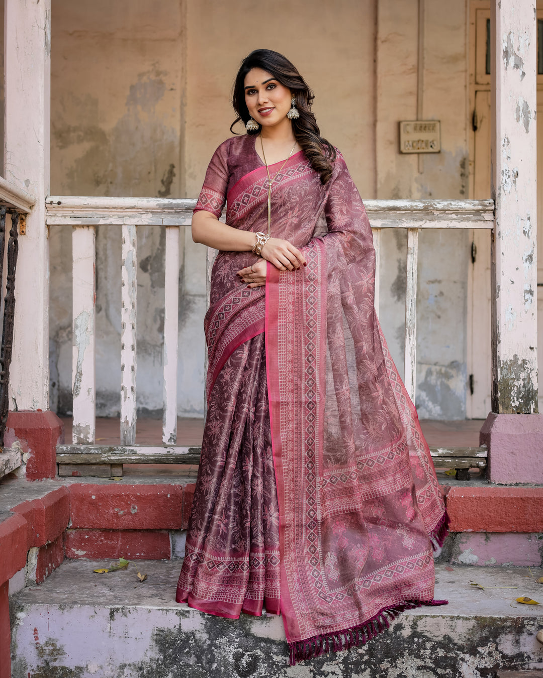 Elegant Multicolor Linen Saree with Traditional Patterns | Lightweight Festive Wear
