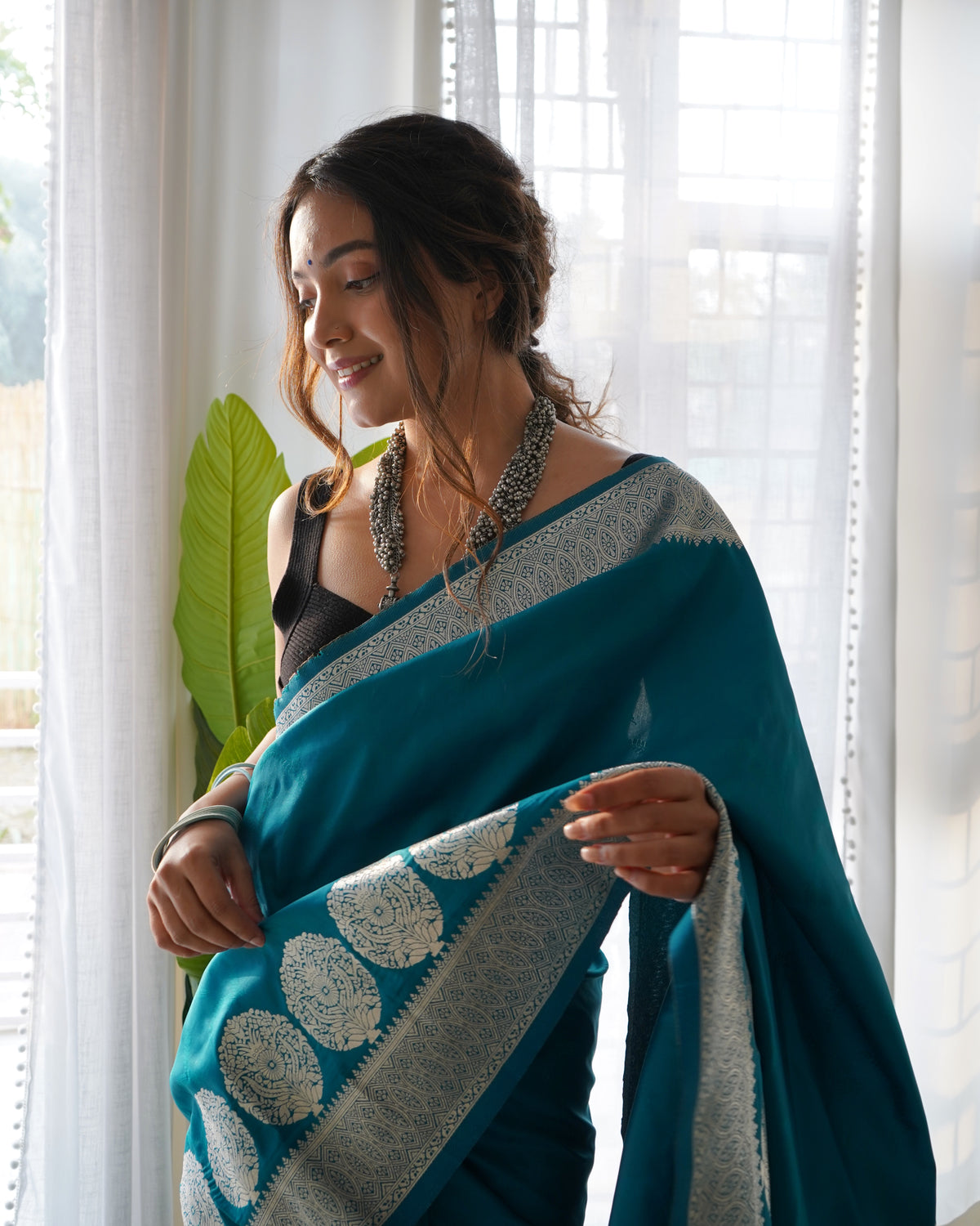 PURE BANARASI SILK SAREE WITH ZARI WEAVING