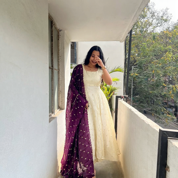 Cream Anarkali Dress with Dark Wine Dupatta – Elegant Women’s Ethnic Wear