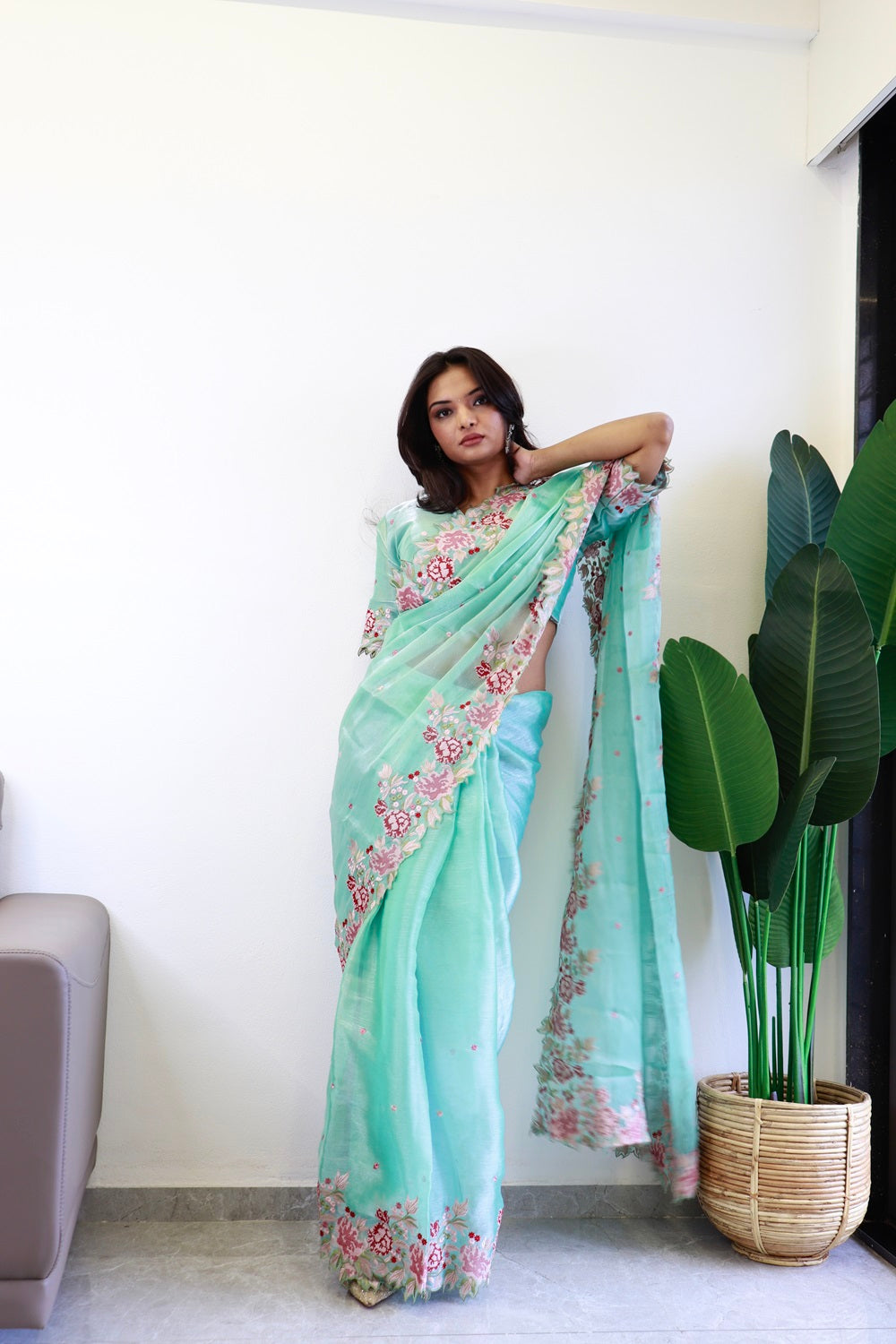 NEW COLOR BURBARY JIMMY CHOO SHINY EMBROIDERY WORK SAREE WITH UNSTICHED BLOUSE