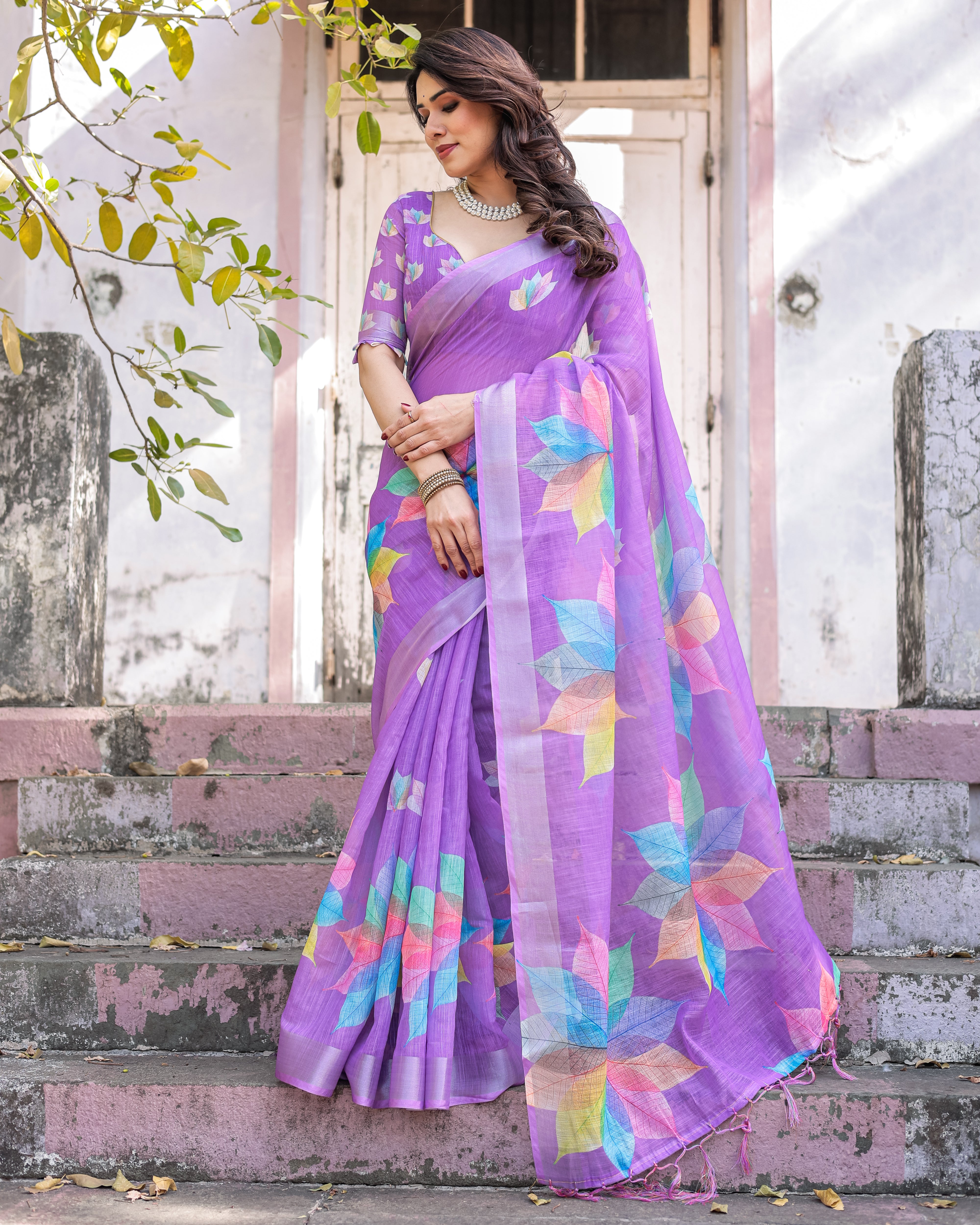 Elegant Multicolor Linen Saree with Traditional Patterns | Lightweight Festive Wear