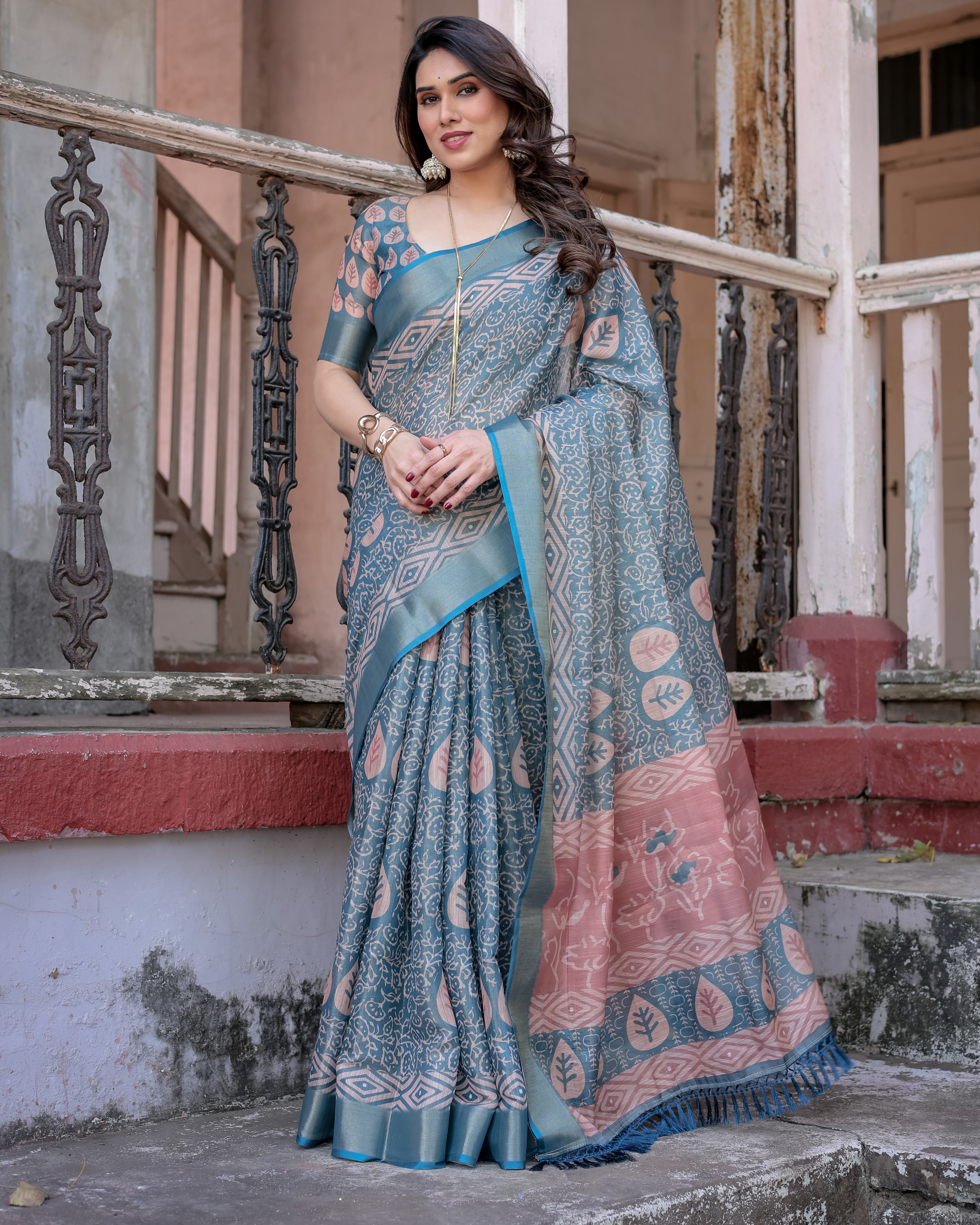 Elegant Multicolor Linen Saree with Traditional Patterns | Lightweight Festive Wear