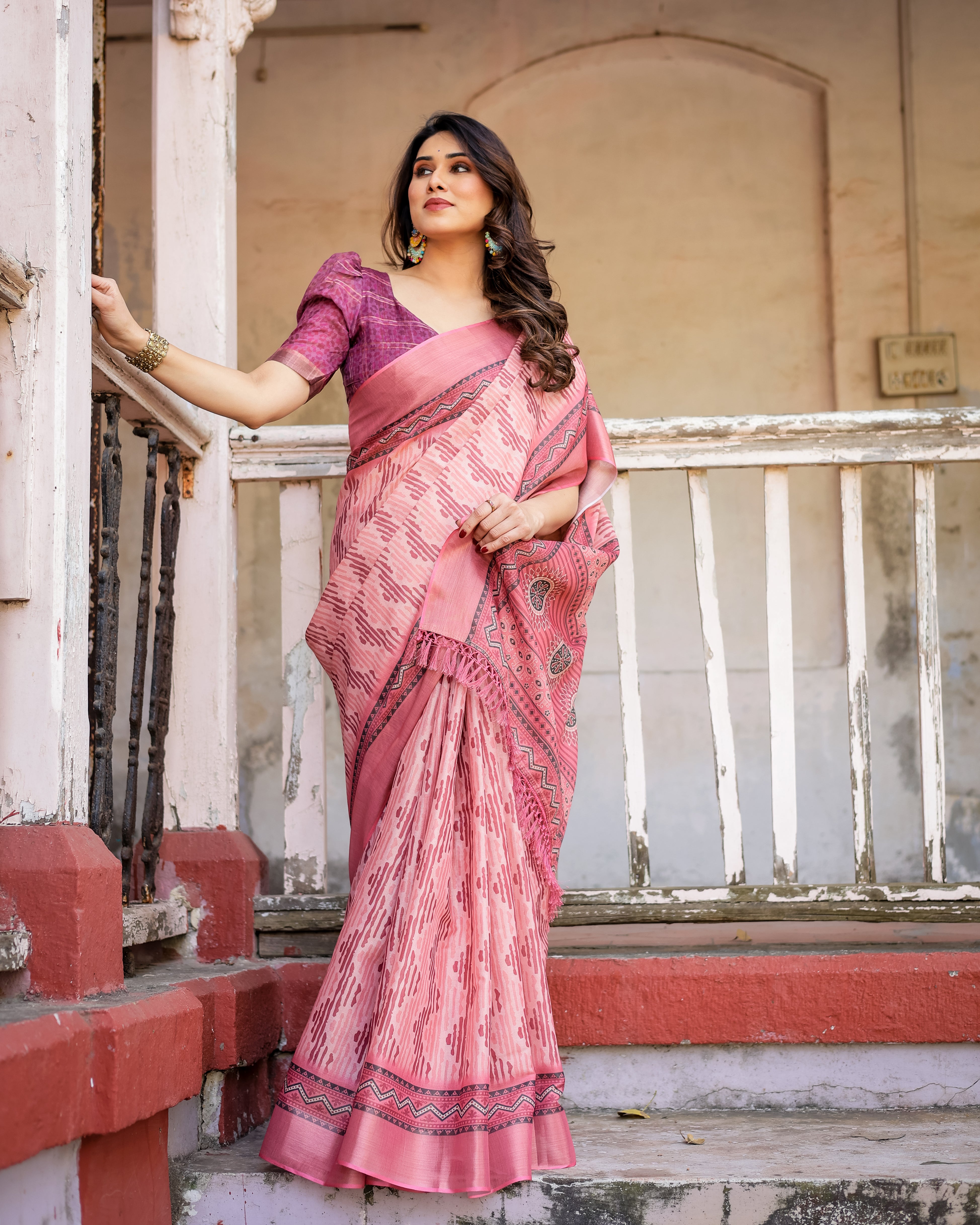 Elegant Multicolor Linen Saree with Traditional Patterns | Lightweight Festive Wear