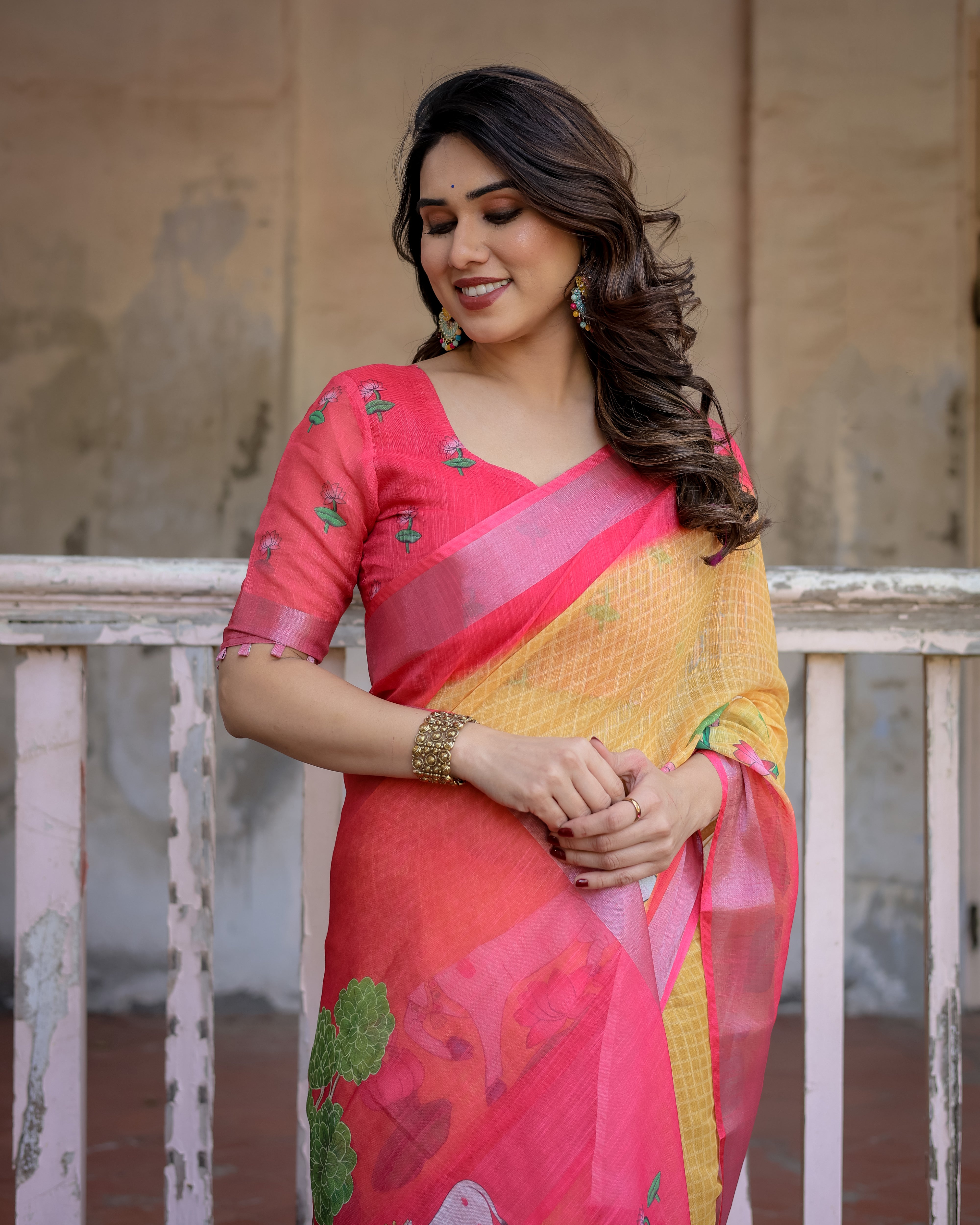 Elegant Multicolor Linen Saree with Traditional Patterns | Lightweight Festive Wear