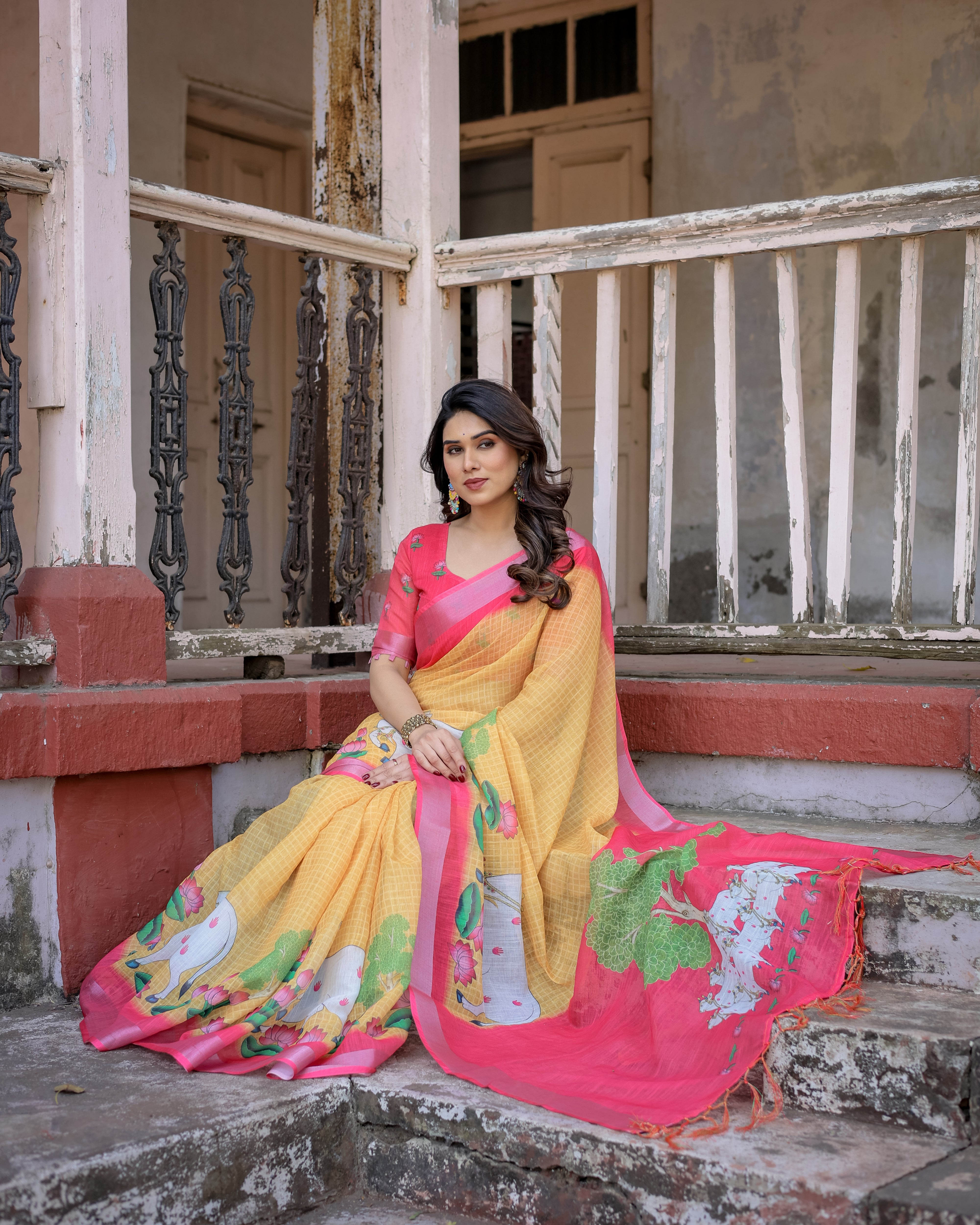 Elegant Multicolor Linen Saree with Traditional Patterns | Lightweight Festive Wear