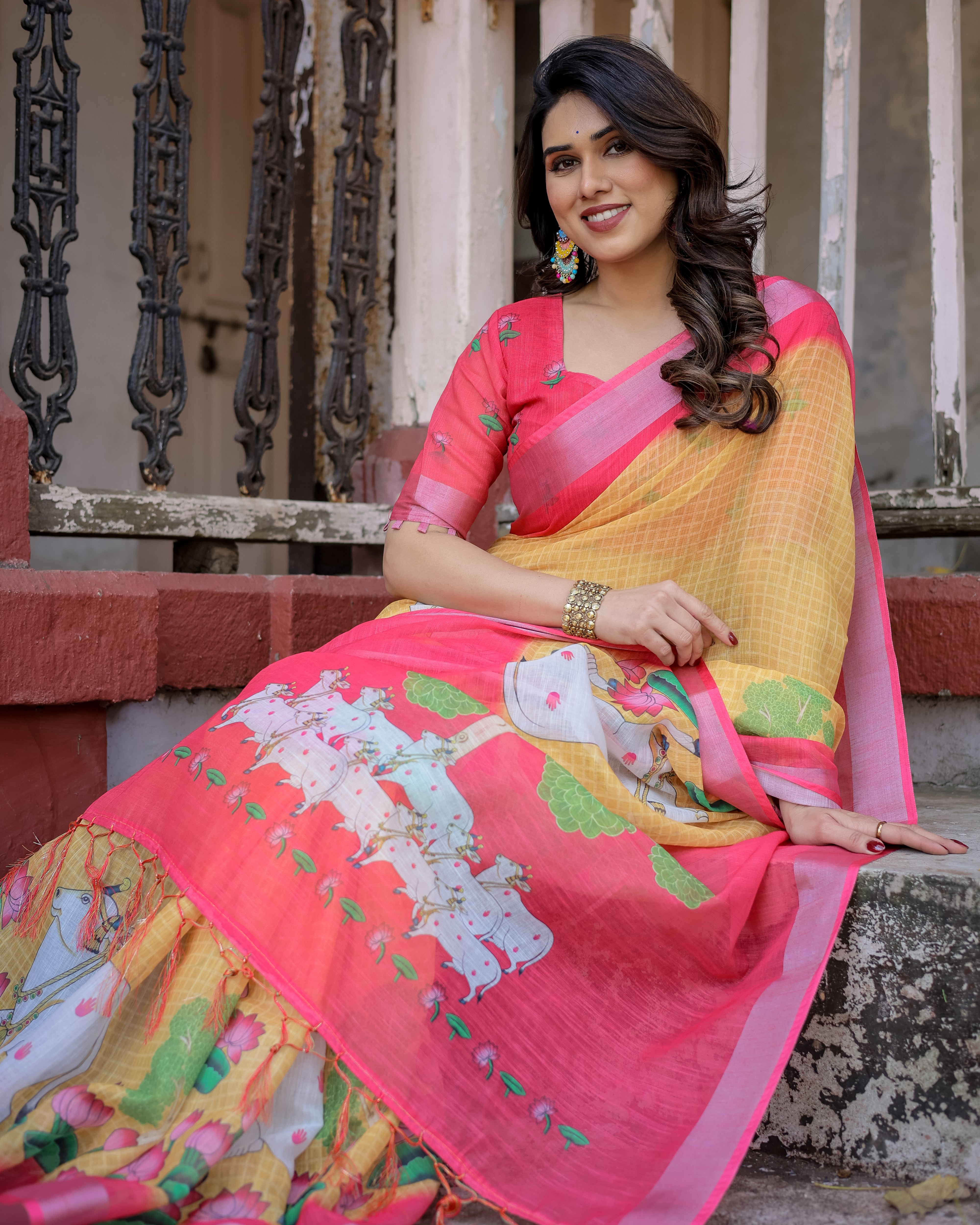 Elegant Multicolor Linen Saree with Traditional Patterns | Lightweight Festive Wear