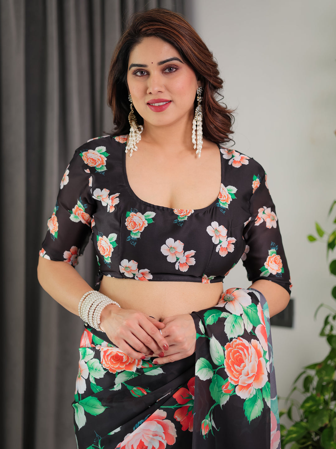 Black Floral Satin Georgette Saree with Multicolor Rose Print & Designer Tie-Back Blouse – Premium Soft Draping Saree