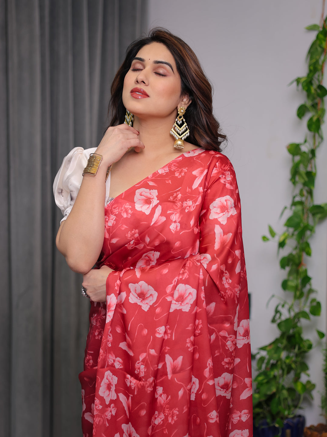 Red Satin Georgette Floral Printed Saree with Attached Blouse – Elegant Soft-Flow Designer Saree for Parties & Festive Wear