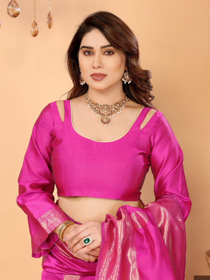 Rani Pink Banarasi Silk Saree with Golden Zari Weaving & Artistic Peacock Digital Pallu – Traditional Festive Wear