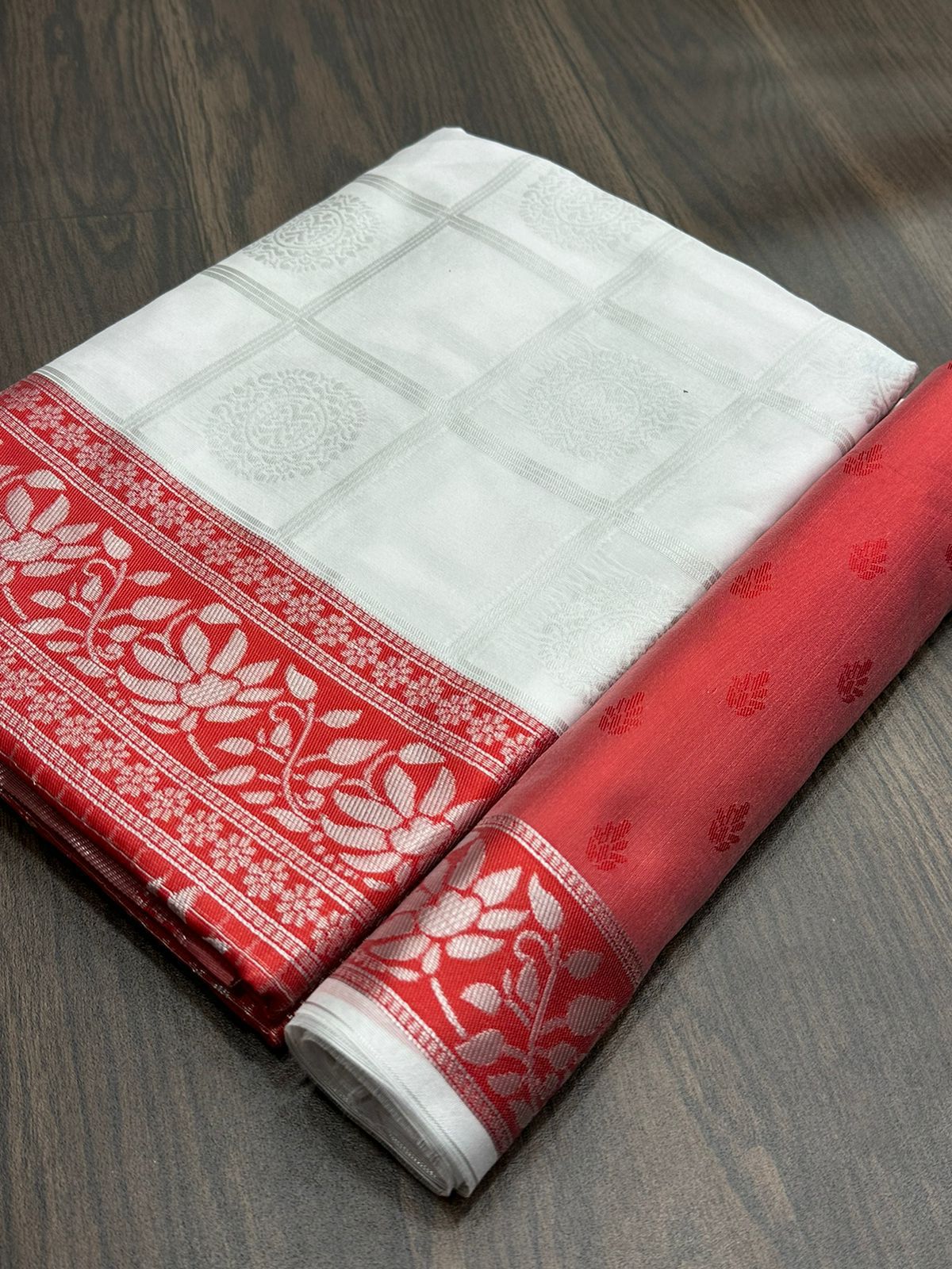 KANJIVARAM SOFT LICHI SILK SAREE