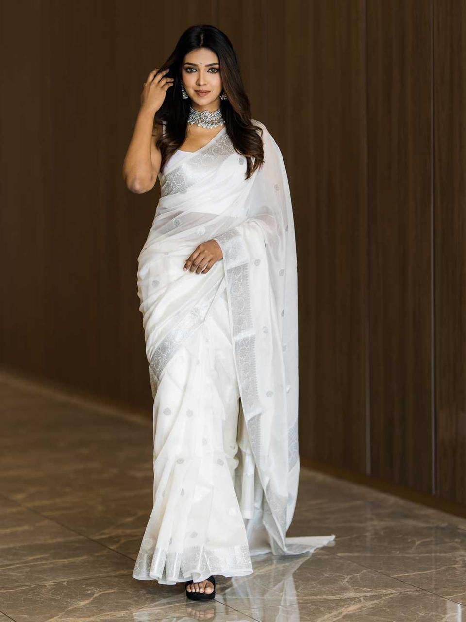 BOLLYWOOD HIT LINEN SOFT SAREE