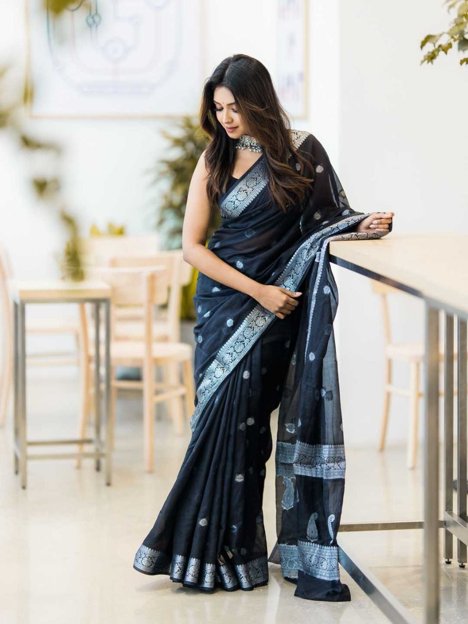 BOLLYWOOD HIT LINEN SOFT SAREE