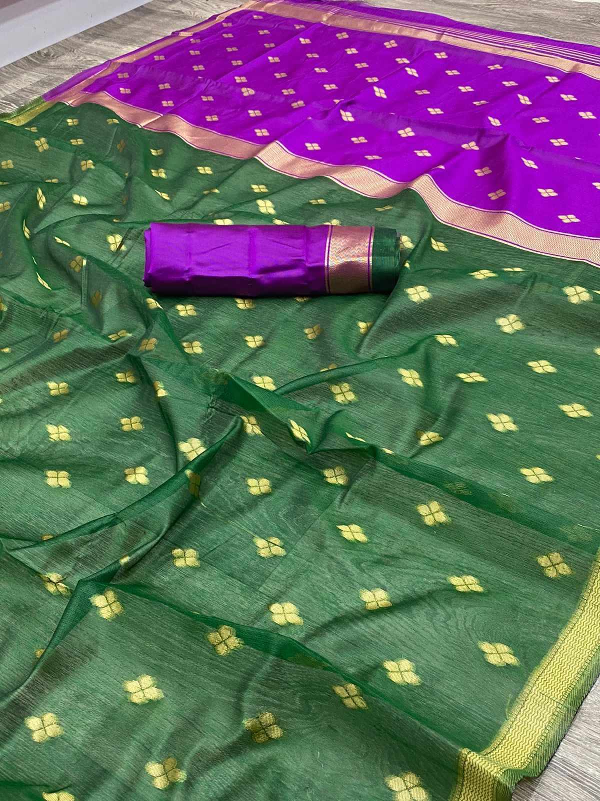 BOLLYWOOD HIT LINEN SOFT SAREE