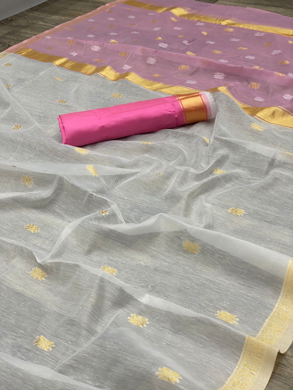 BOLLYWOOD HIT LINEN SOFT SAREE