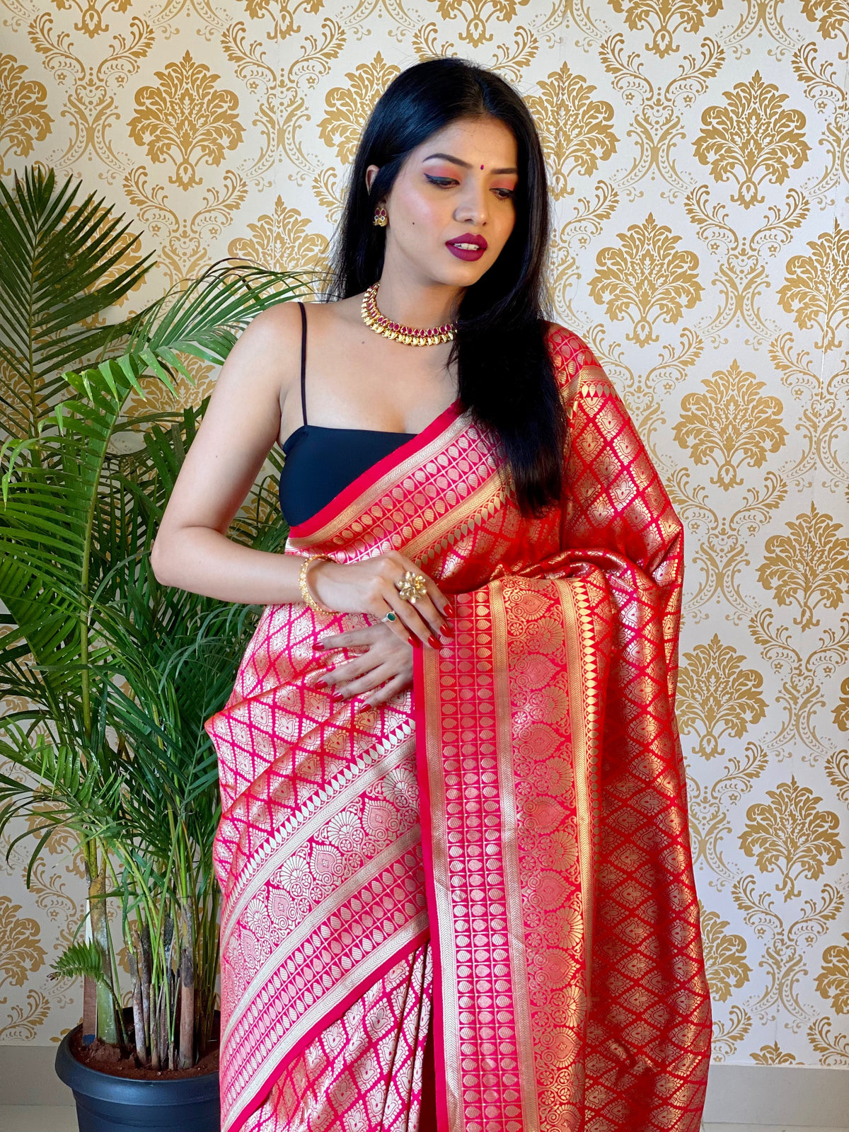 PURE BANARASI SILK SAREE WITH ZARI WEAVING