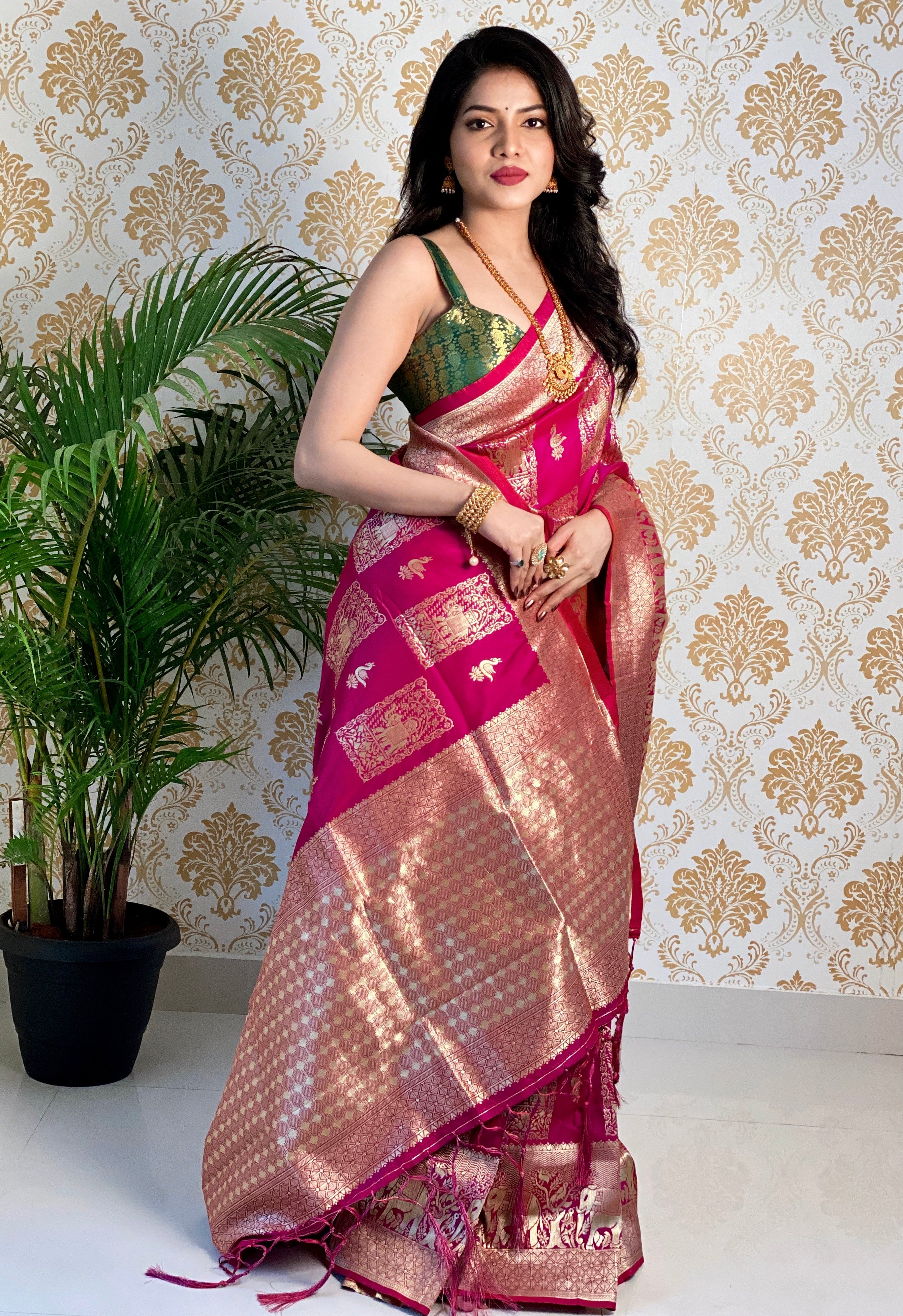 PURE BANARASI SILK SAREE WITH ZARI WEAVING