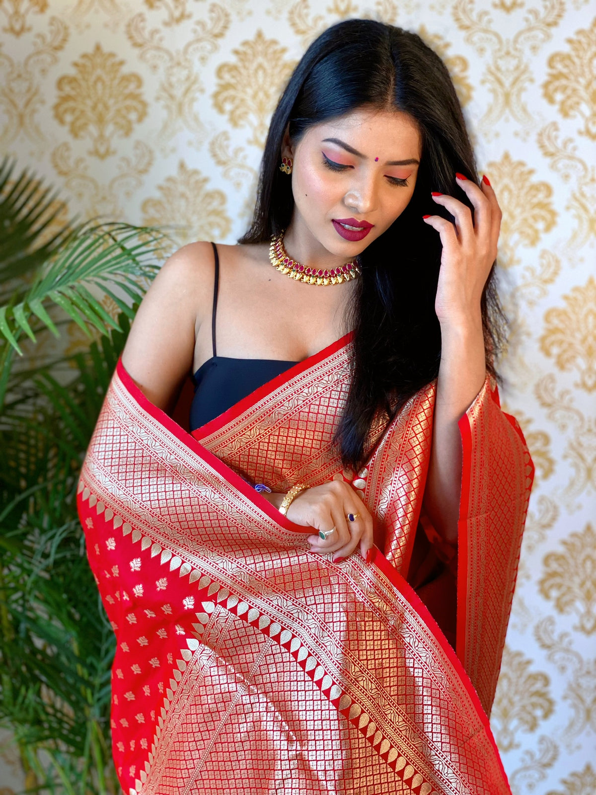 PURE BANARASI SILK SAREE WITH ZARI WEAVING