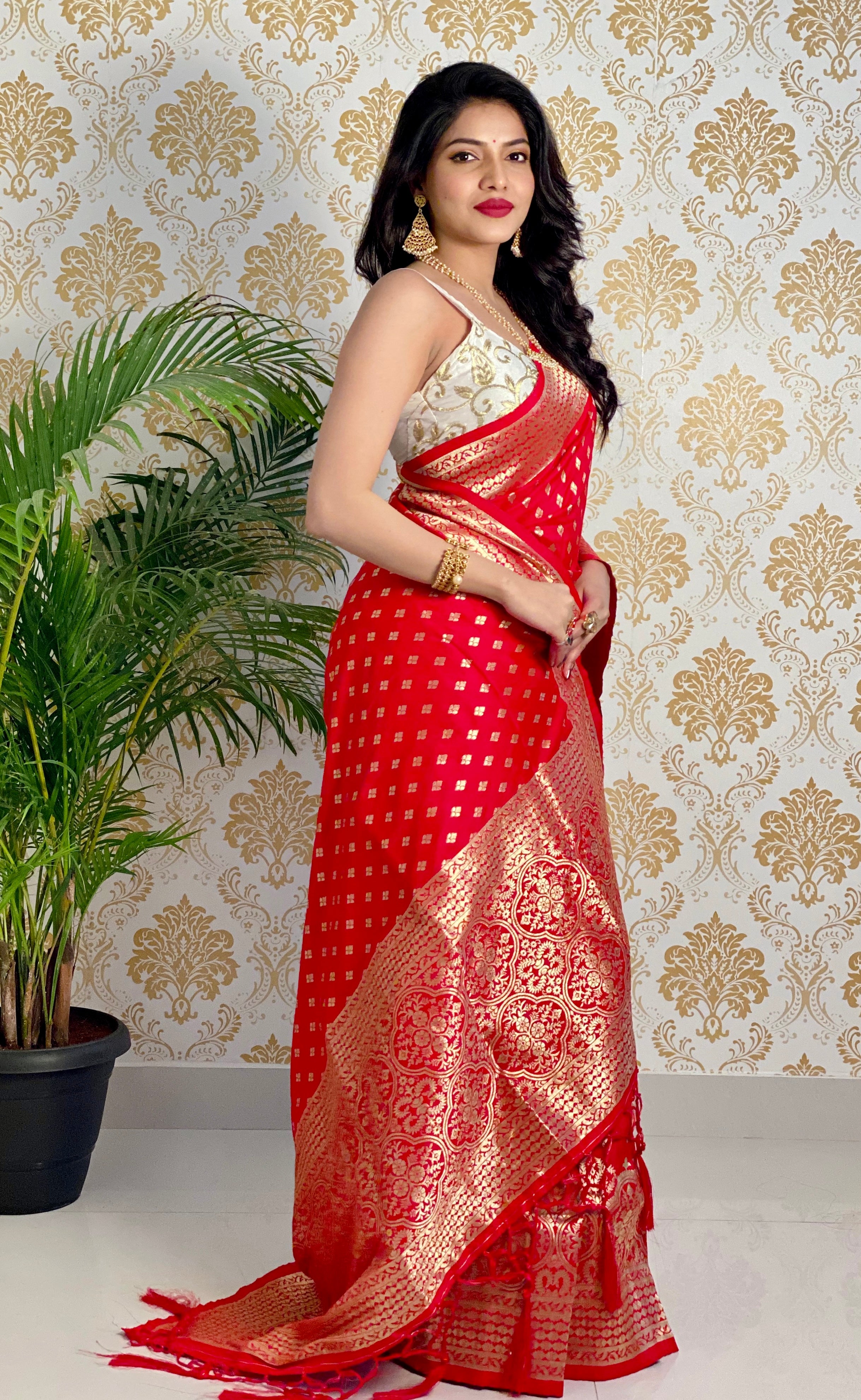 PURE BANARASI SILK SAREE WITH ZARI WEAVING