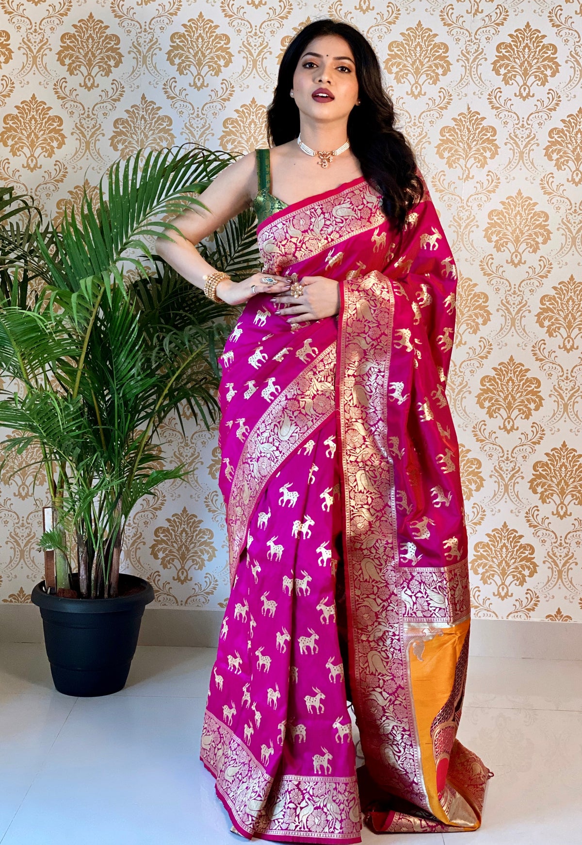 PURE BANARASI SILK SAREE WITH ZARI WEAVING