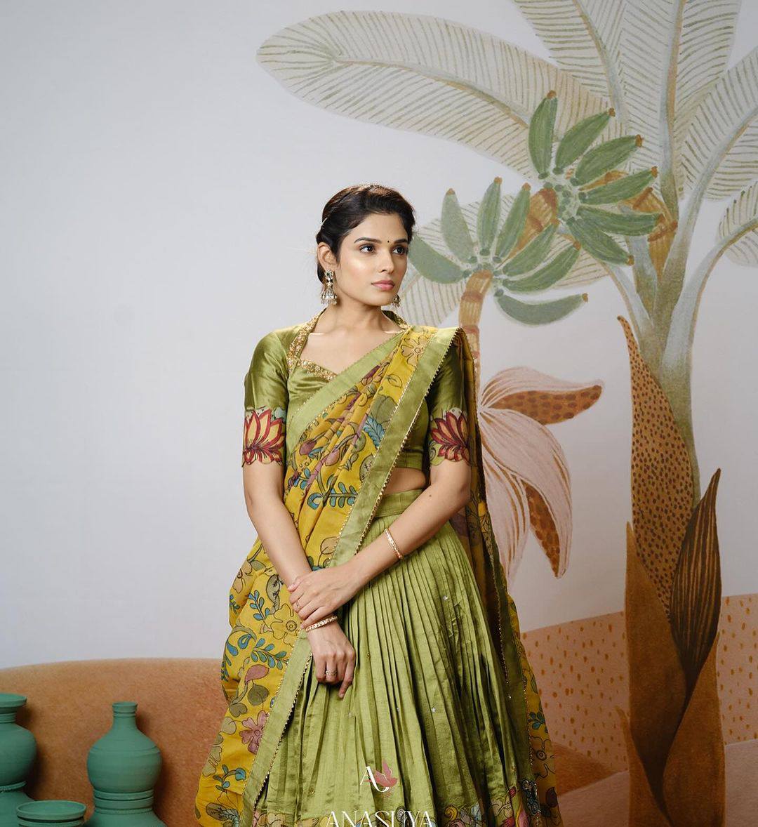 Artful Grace: Kalamkari Lehengas for the Modern Bride