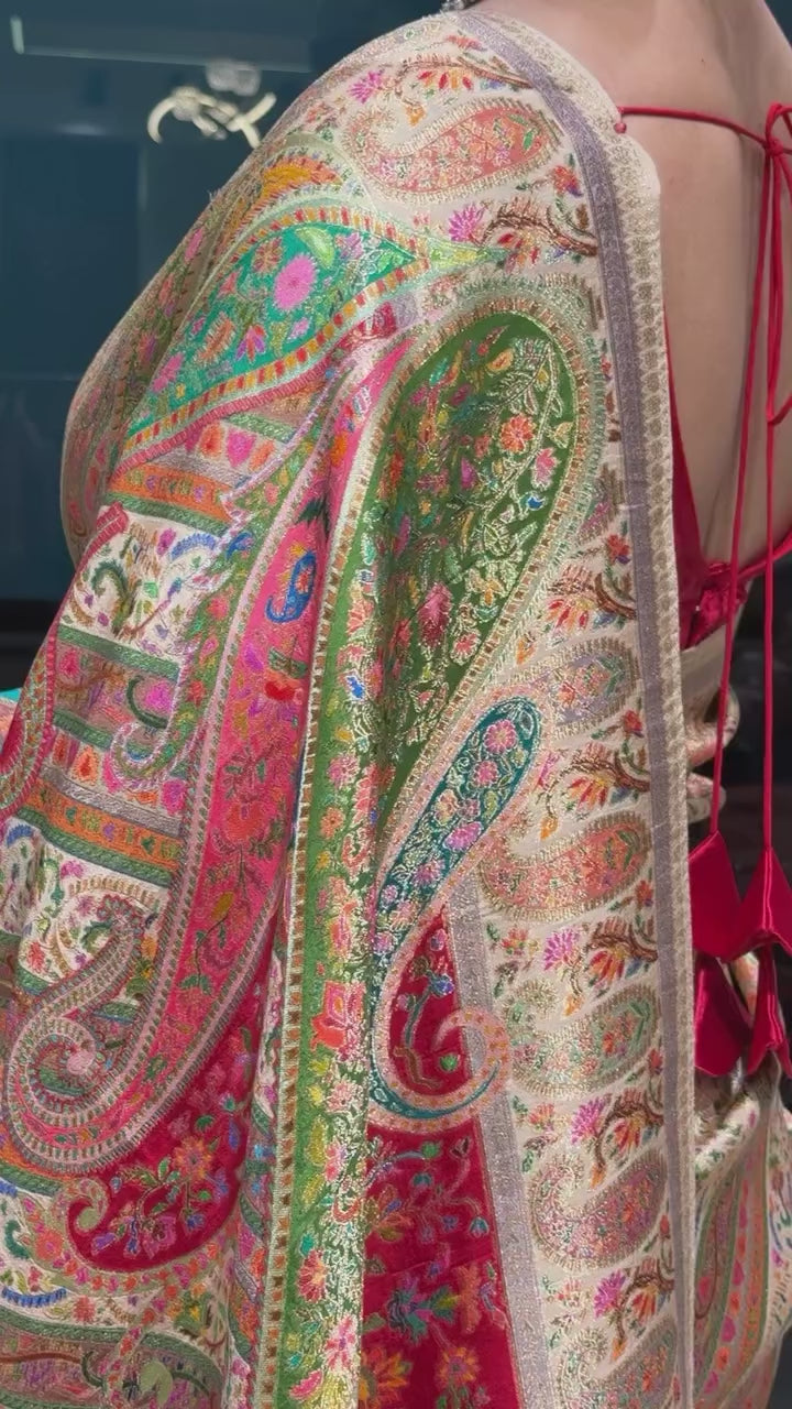 Exclusive Handwoven Banarasi Saree for Weddings and Festive Occasions